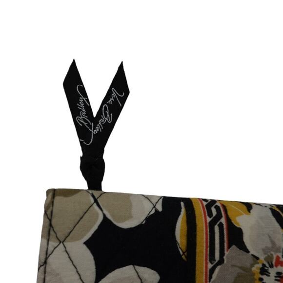 Vera Bradley Sunny Floral Wallet - Like New Condition! - Picture 4 of 4